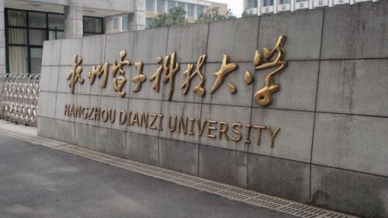 线路板加工价格之谜：揭秘一平米背后的因素**